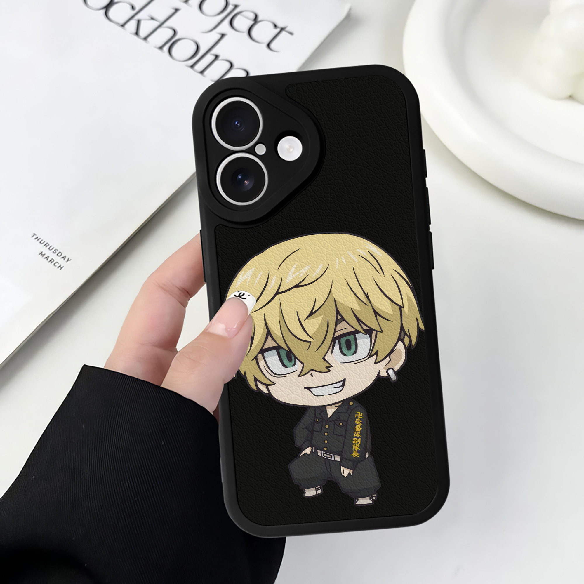 （画像用） 東京リベンジャーズ Tokyo Revengers 【iPhone 16シリーズ対応】シリコンスマホケース（レザー調） 材質：シリコン